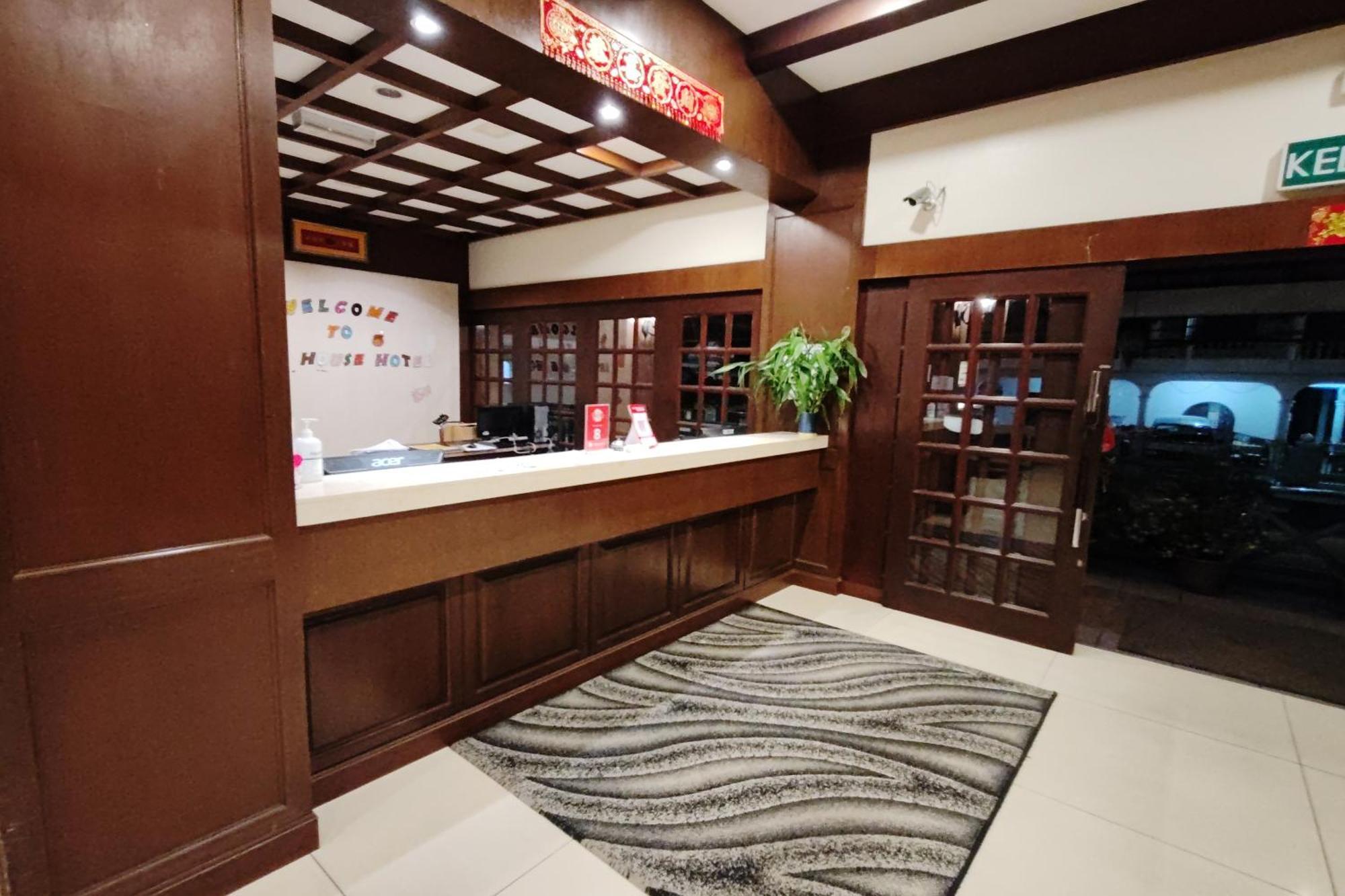 Iris House Hotel Brinchang Exterior photo
